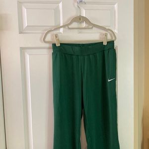 Nike Fit Dry comfy pants. Size large (12 -14)